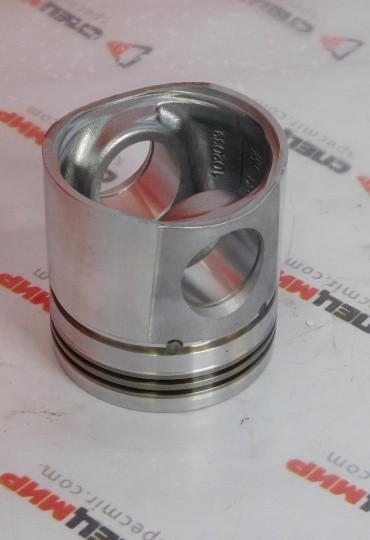 Рынок китайских запчастей.