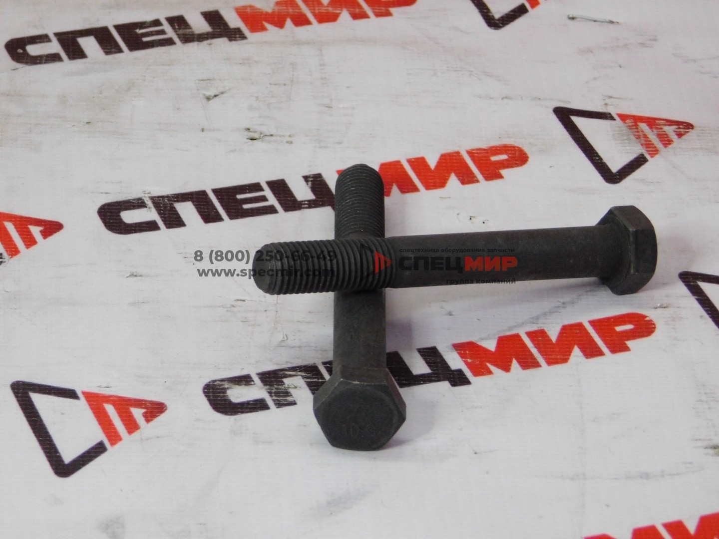Болт Cummins 3681221 1